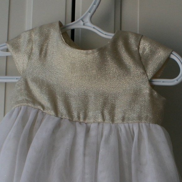 3/$20 H&M gold tulle fancy dress baby 6 months - Picture 6 of 16